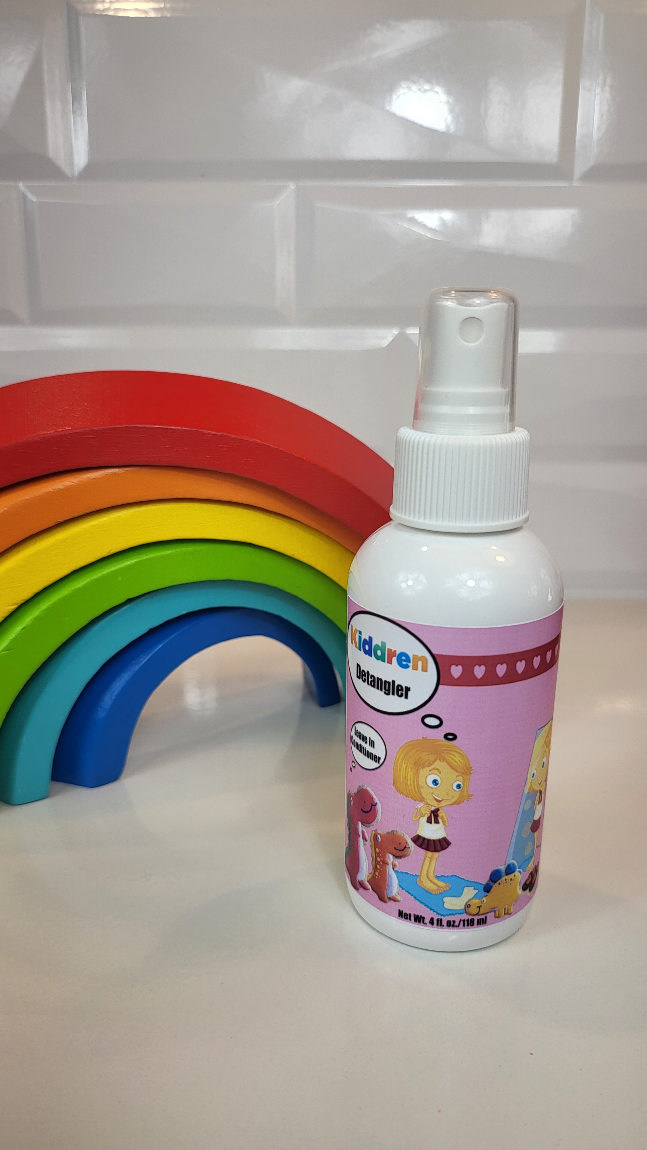 Kiddren Detangler 4 ounce for kids for removing knots and tangles and is a leave in conditioner